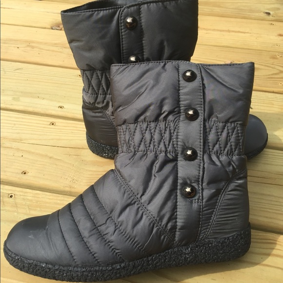 Stuart Weitzman Shoes Womens Stuart Weitzman Grey Fur Lined Boots